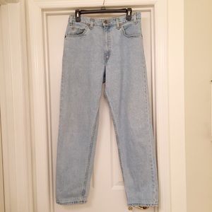 Vintage Levi’s 550 jeans